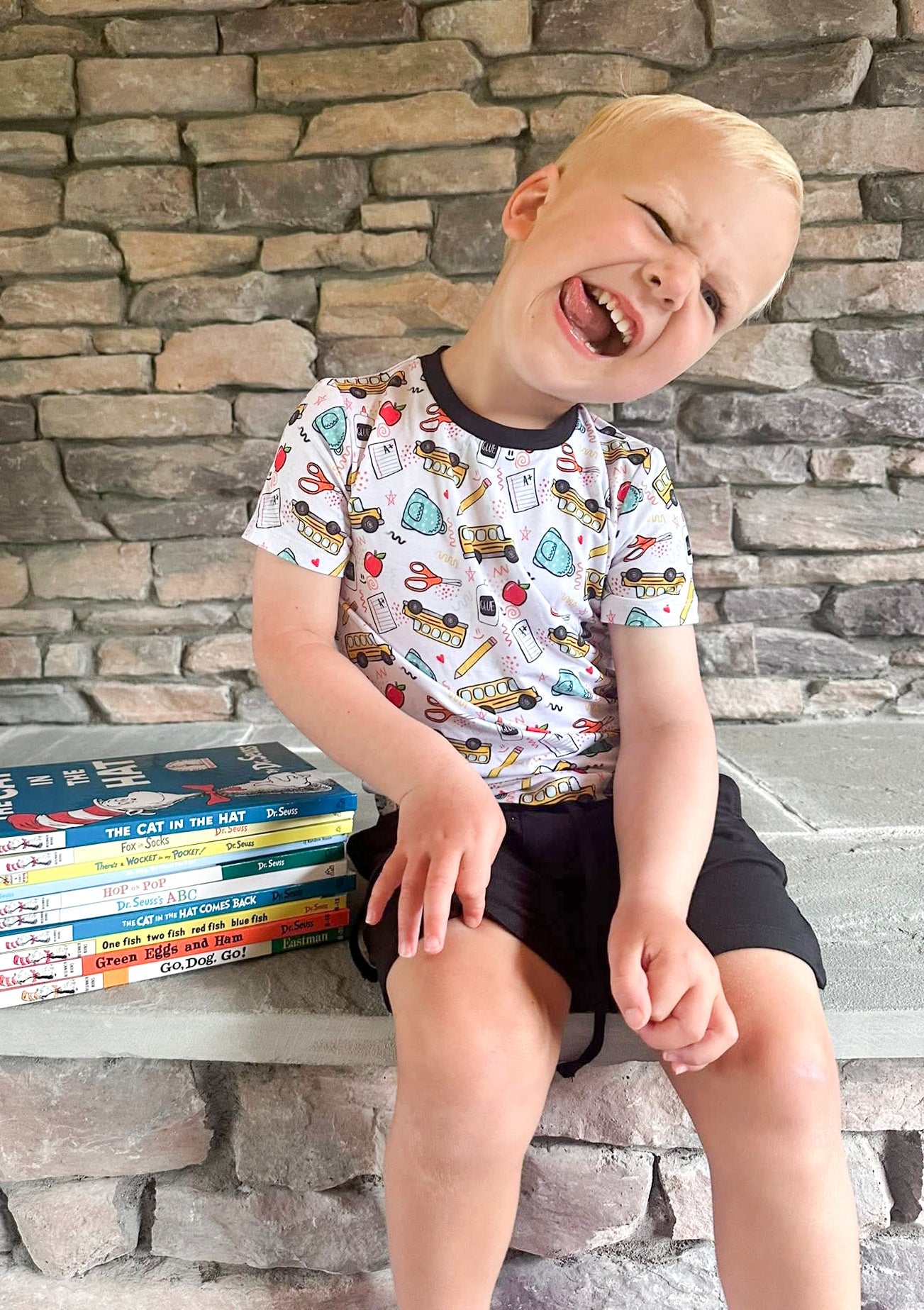 Pencil Pals Tee+Solid Shorts