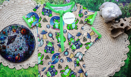 Brann Short Sleeve Zippered Romper