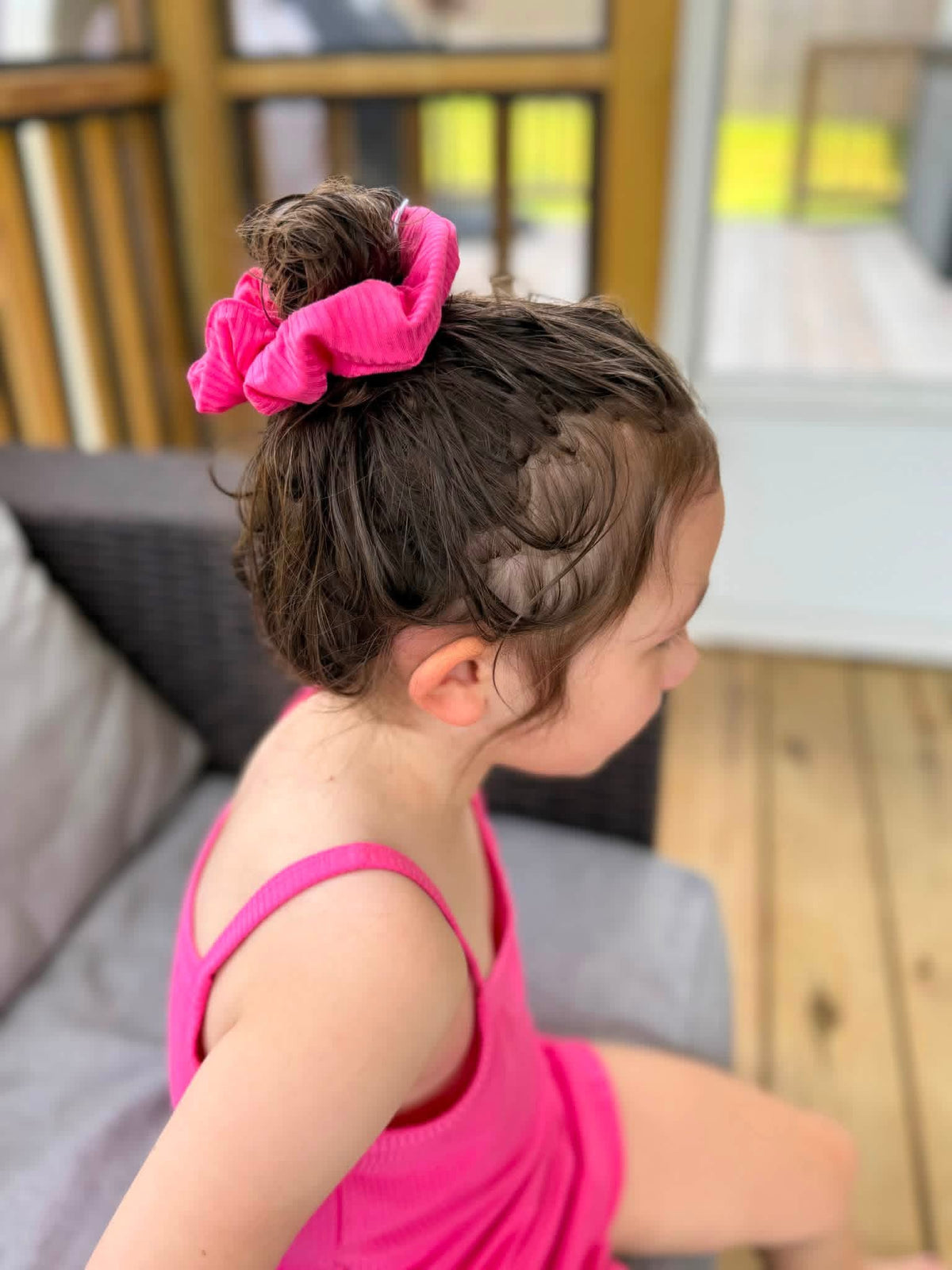 Wanda Ribbed Scrunchy