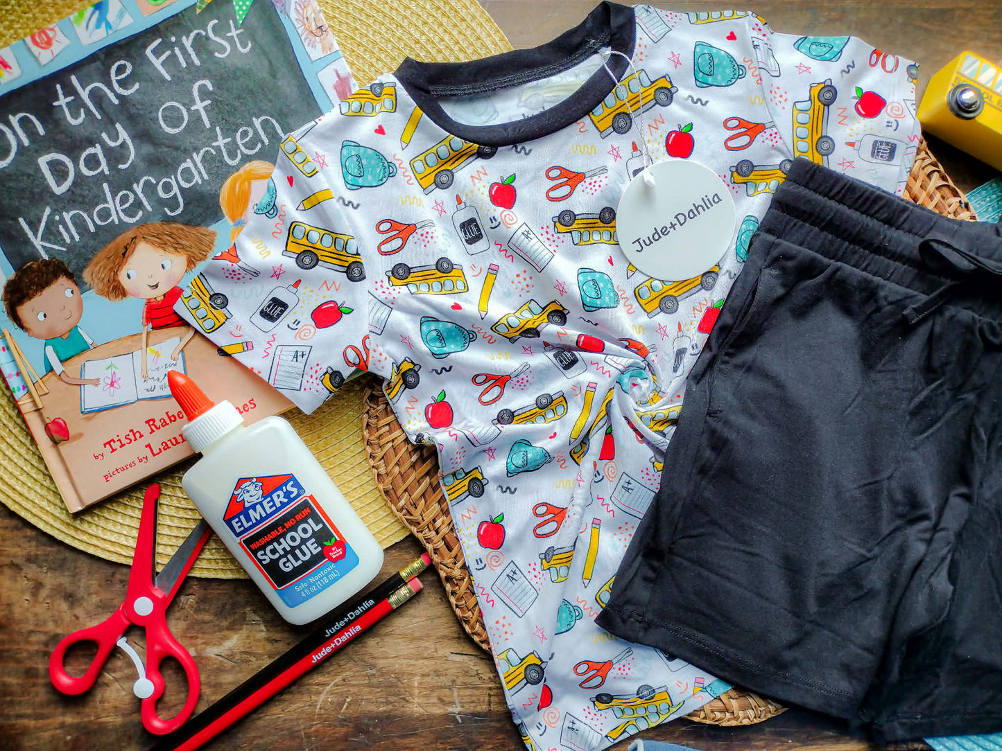 Pencil Pals Tee+Solid Shorts