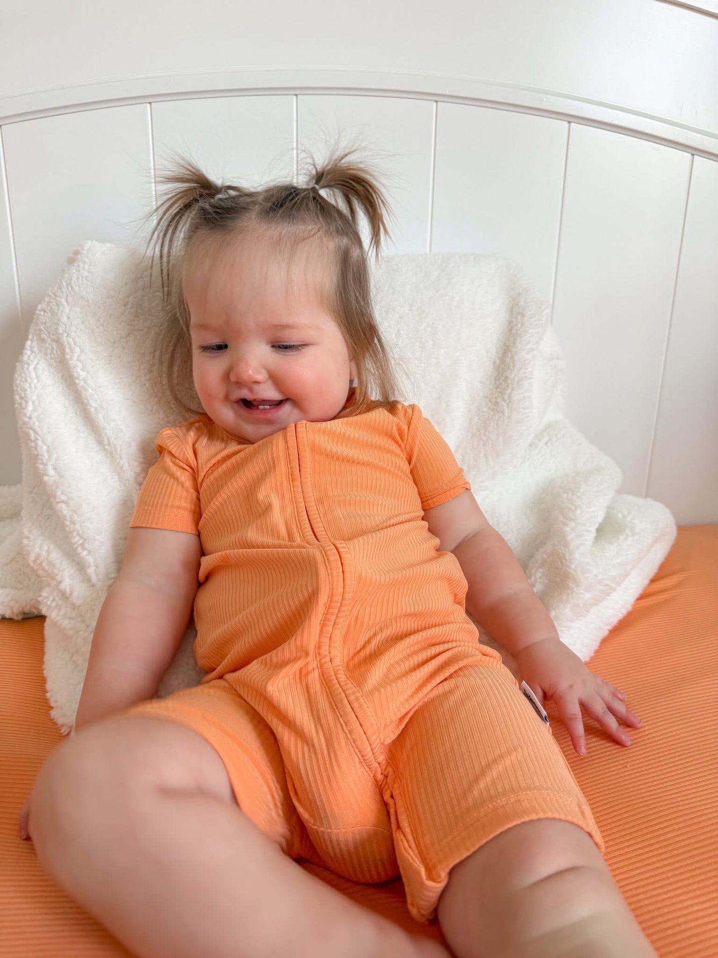Dreamsicle Crib Sheet
