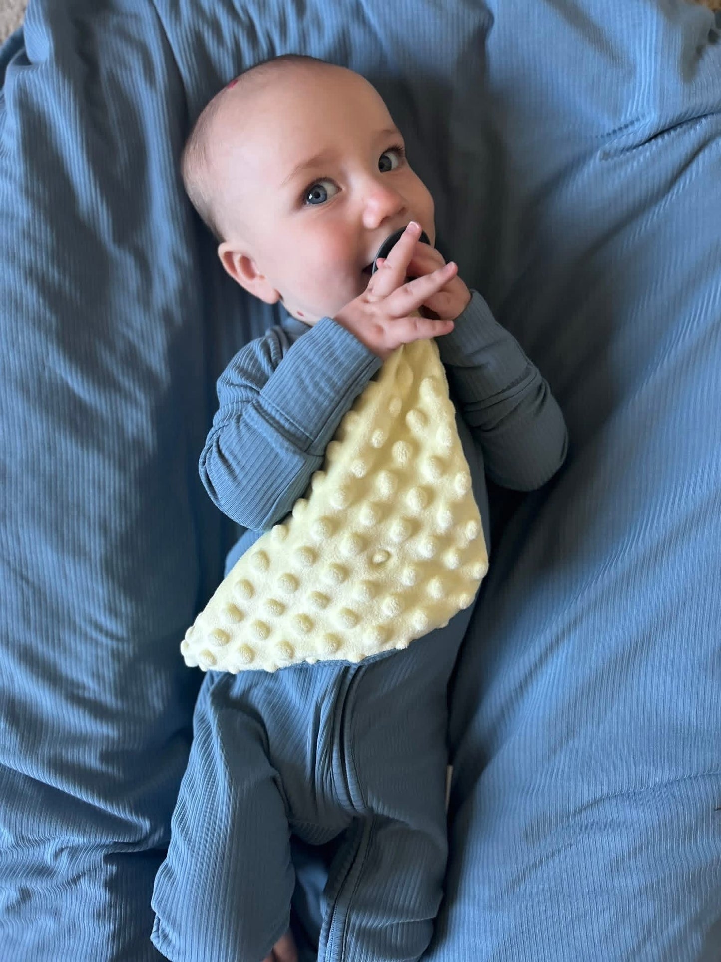 Moonlit Tide Ribbed 35x35 Travel Blanket