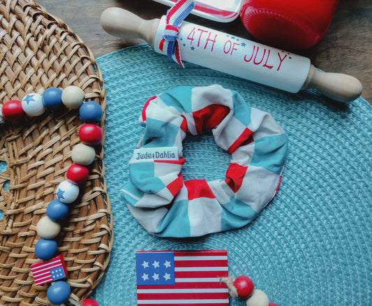 1776 Scrunchy