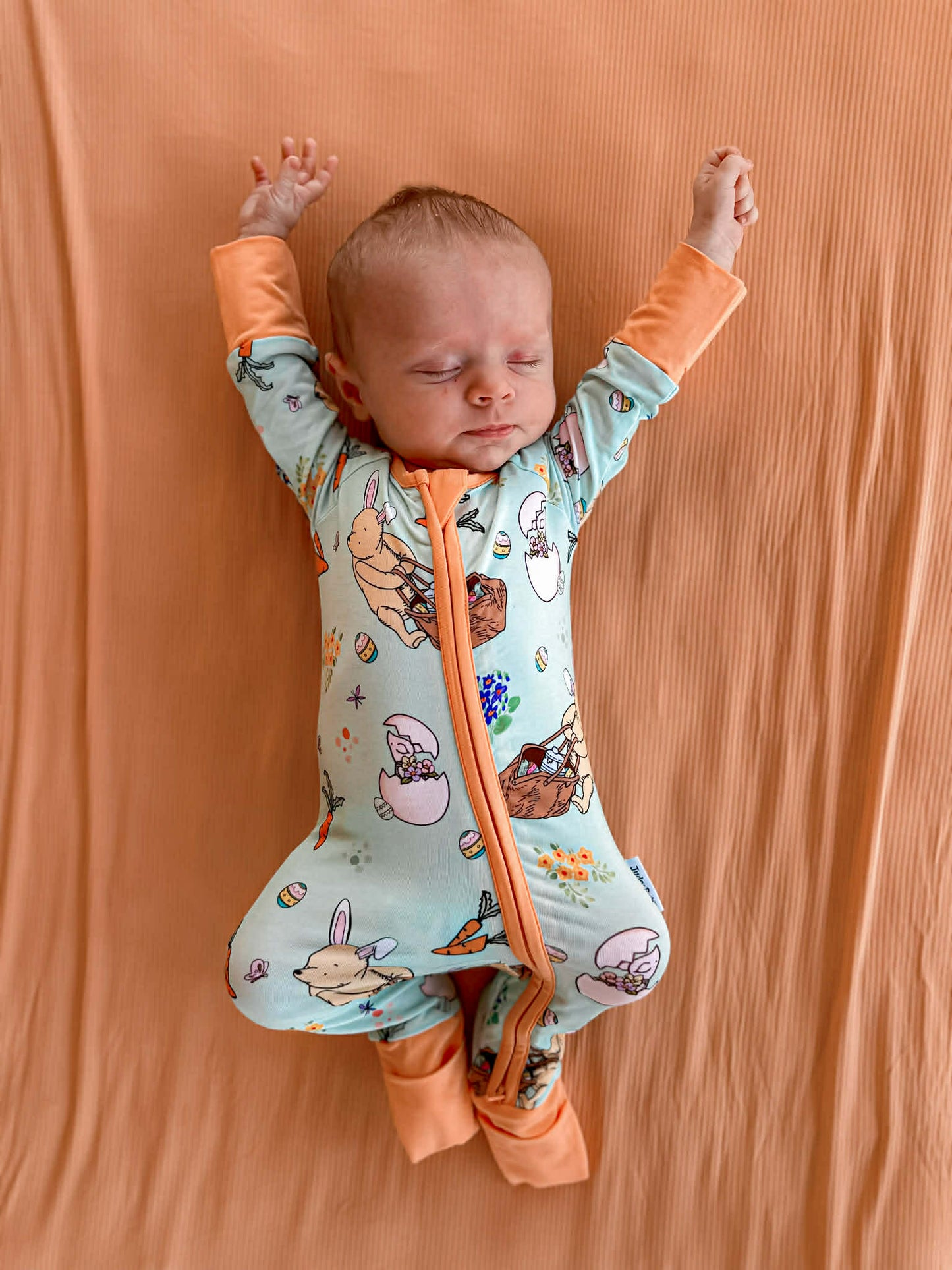 Dreamsicle Crib Sheet