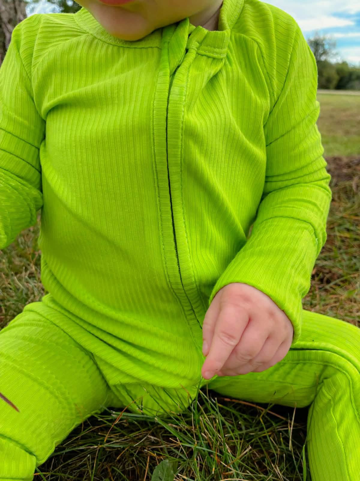 Cosmo Ribbed Zippered Romper