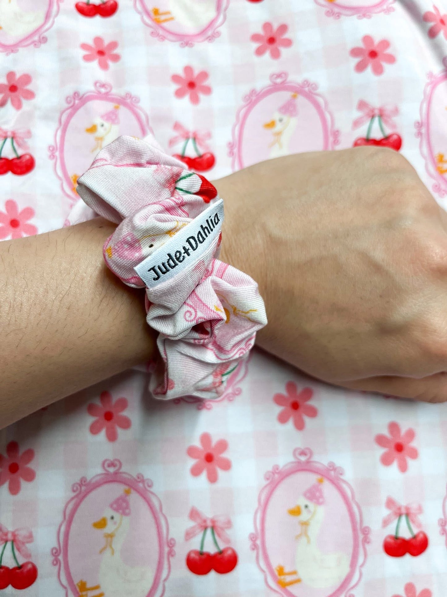 Emma Scrunchy
