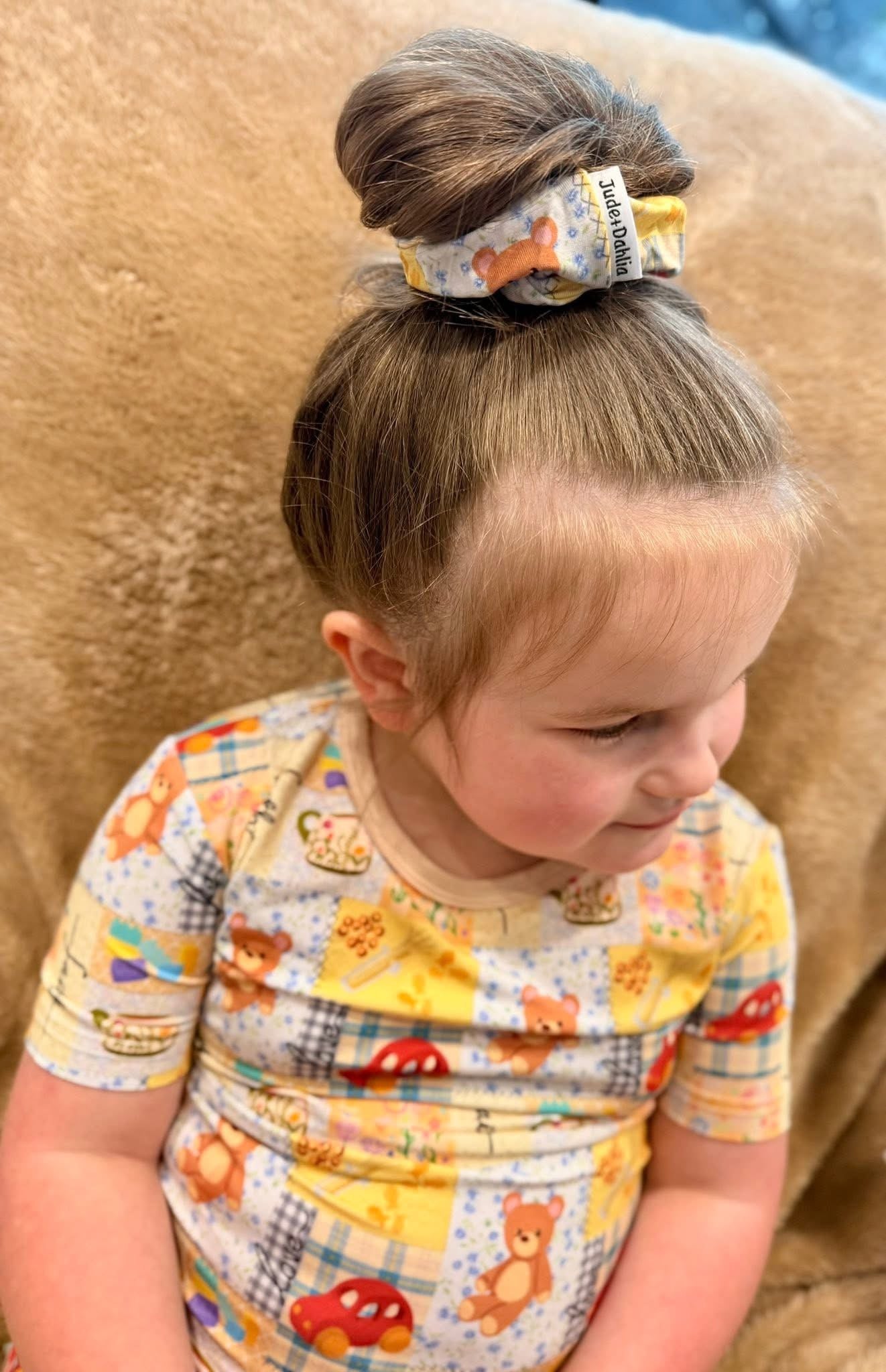 String Cheese Scrunchy